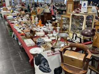 Zeitreise unterwegs - Unser Stand beim Nachtflohmarkt in Magdeburg